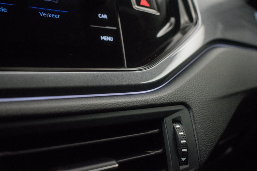 Volkswagen Polo 1.0 TSI Highline R-LINE 116PK ORG NL [ Panoramadak Sfeerverlichting Carplay Adaptive Cruise Parkeersensoren DAB ]