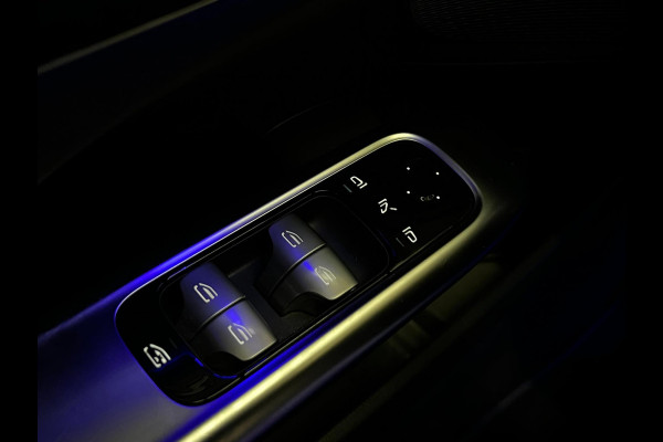 Mercedes-Benz C-Klasse Estate 220d / Pano / BTW / 18" AMG / Trekhaak