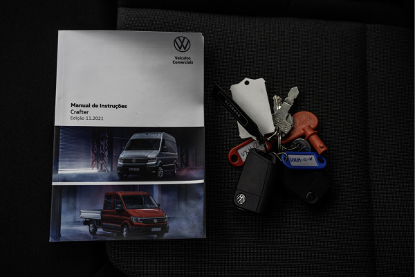 Volkswagen Crafter **35 2.0 TDI 177PK | Bakwagen met laadklep | Airco | Adapt.cruise | 3-Zits**