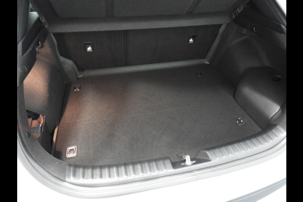 Kia Xceed 1.6 GDi PHEV Plug-In DynamicLine NAVI/CAMERA/LED/16"LMV!