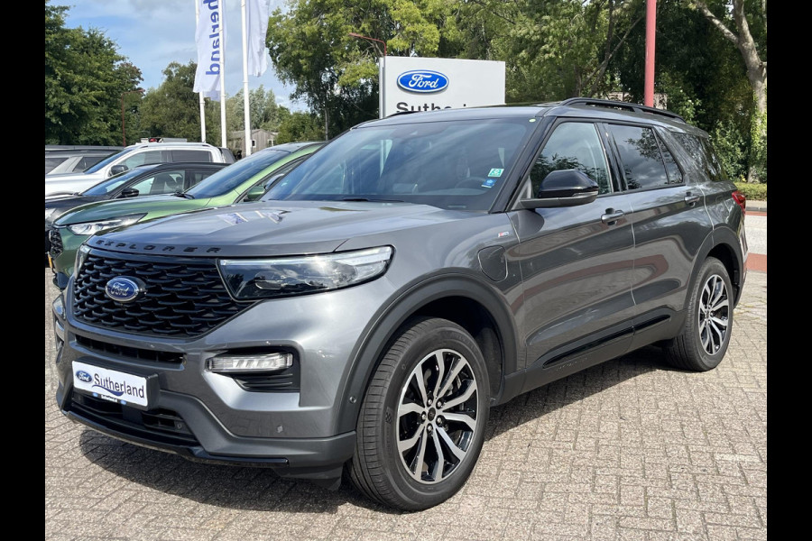 Ford Explorer 3.0 V6 EcoBoost PHEV ST-Line 457pk | Full LED | Adaptieve Cruise | Panorama Dak | Trekhaak afneembaar | 2.500kg Trekgewicht | Verlengde fabrieks garantie tot 12-2028