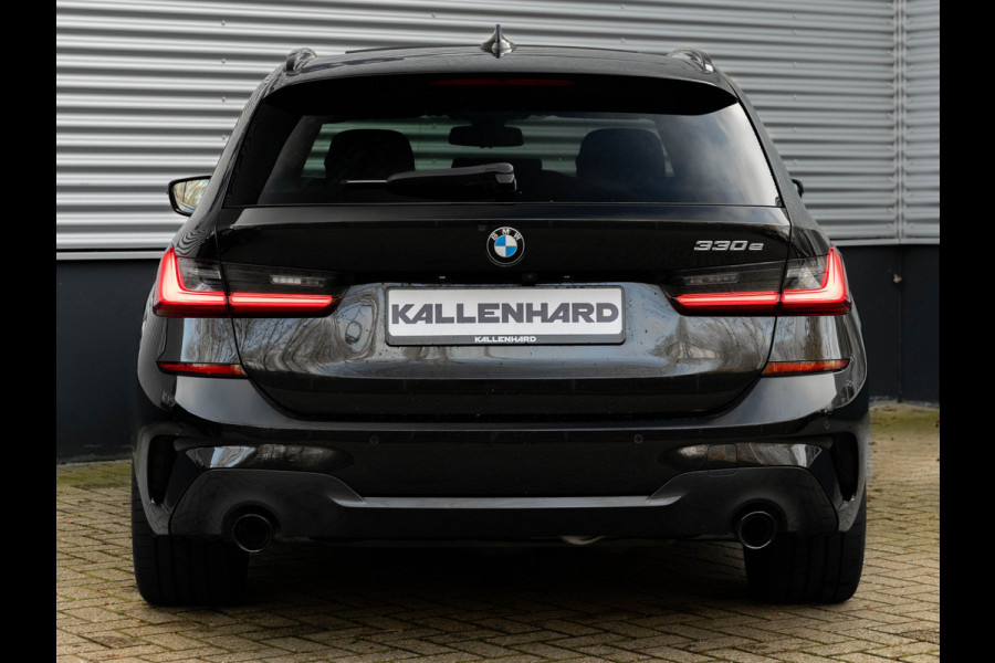 BMW 3 Serie Touring 330e M-Sport - Pano - Trekhaak - Harman Kardon - Lasers - Head-Up
