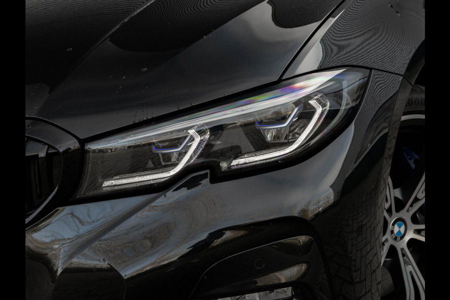 BMW 3 Serie Touring 330e M-Sport - Pano - Trekhaak - Harman Kardon - Lasers - Head-Up