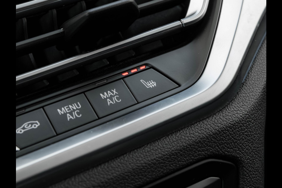 BMW 3 Serie Touring 330e M-Sport - Pano - Trekhaak - Harman Kardon - Lasers - Head-Up