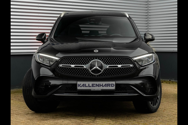Mercedes-Benz GLC 300e 4MATIC AMG Line - Pano - Trekhaak - 360 Camera