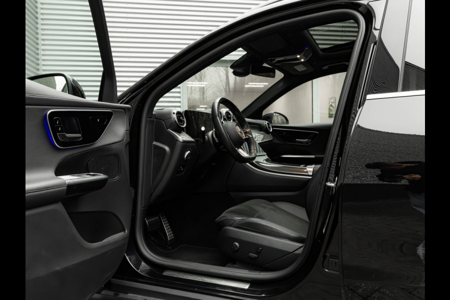 Mercedes-Benz GLC 300e 4MATIC AMG Line - Pano - Trekhaak - 360 Camera