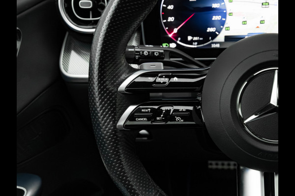 Mercedes-Benz GLC 300e 4MATIC AMG Line - Pano - Trekhaak - 360 Camera