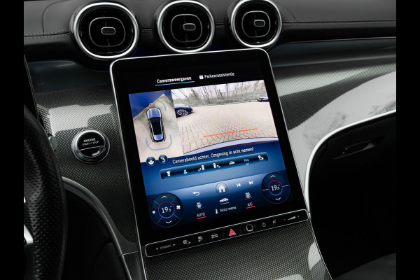 Mercedes-Benz GLC 300e 4MATIC AMG Line - Pano - Trekhaak - 360 Camera