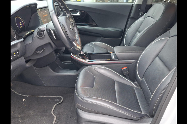 Kia e-Niro ExecutiveLine 64 kWh | 3 fase | Warmtepomp | Leder | Trekhaak | occasion