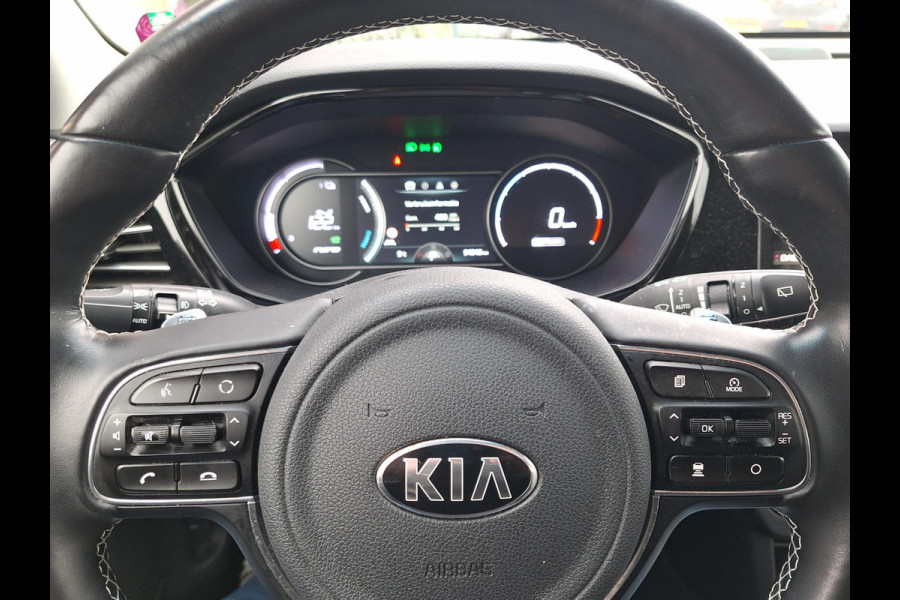 Kia e-Niro ExecutiveLine 64 kWh | 3 fase | Warmtepomp | Leder | Trekhaak | occasion