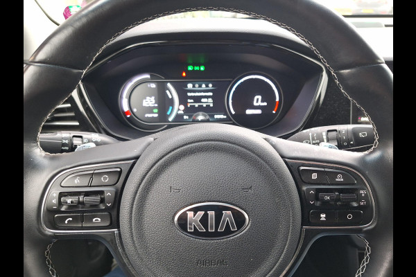 Kia e-Niro ExecutiveLine 64 kWh | 3 fase | Warmtepomp | Leder | Trekhaak | occasion