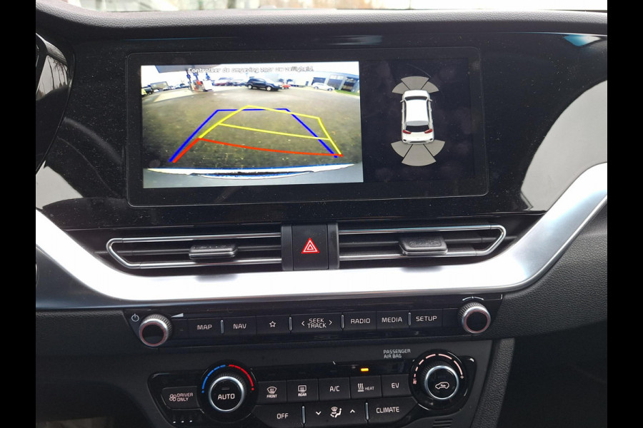 Kia e-Niro ExecutiveLine 64 kWh | 3 fase | Warmtepomp | Leder | Trekhaak | occasion