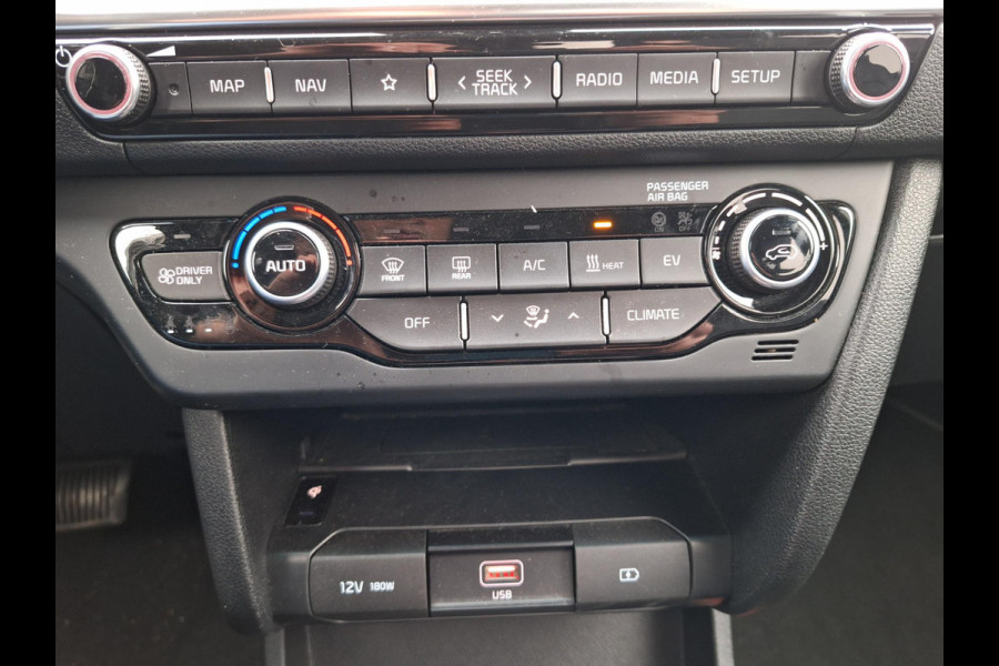 Kia e-Niro ExecutiveLine 64 kWh | 3 fase | Warmtepomp | Leder | Trekhaak | occasion