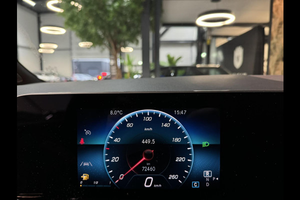 Mercedes-Benz B-Klasse 180 Business Solution NAP Garantie Carplay Camera Elek. Achterklep Led Cruise Clima Navi Rijklaar