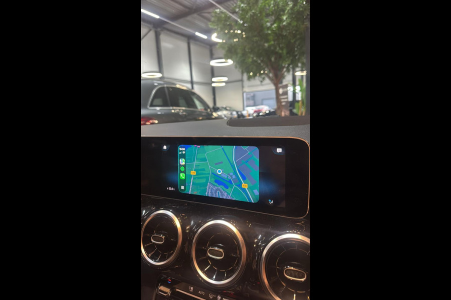 Mercedes-Benz B-Klasse 180 Business Solution NAP Garantie Carplay Camera Elek. Achterklep Led Cruise Clima Navi Rijklaar