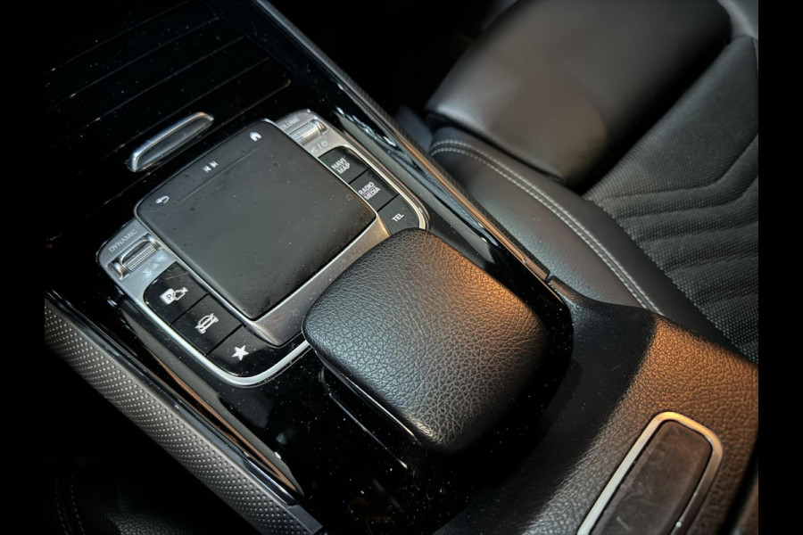Mercedes-Benz B-Klasse 180 Business Solution NAP Garantie Carplay Camera Elek. Achterklep Led Cruise Clima Navi Rijklaar