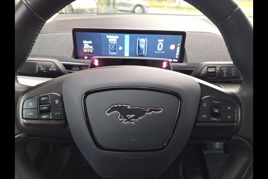 Ford Mustang Mach-E | Pano | Leder | RWD 75 kWh occasion