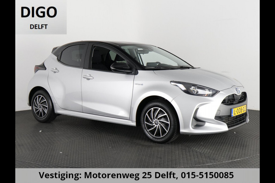Toyota Yaris 1.5 HYBRID BI-TONE SILVERLINE AUTOMAAT CLOUD NAVI APPLE & ANDROID.CAMERA.TOYOTA GARANTIE TOT 2031 !!