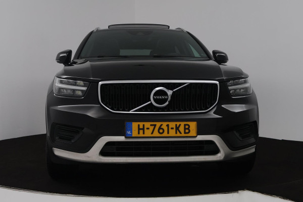 Volvo XC40 1.5 T3 Momentum Pro (PANORAMADAK, TREKHAAK, STOELVERWARMING, ACHTERUITRIJCAMERA, CARPLAY, DIGITALE COCKPIT)