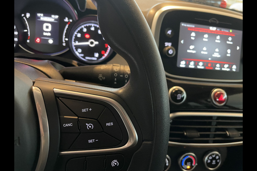 Fiat 500X 1.0 GSE Urban 120 th edition Airco - Cruise control - Parkeersensoren achter - U-connect - Apple carplay - Bluetooth - Radio - Stuur multifunctioneel - Start/stop systeem