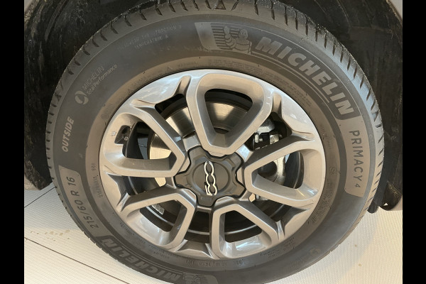 Fiat 500X 1.0 GSE Urban 120 th edition Airco - Cruise control - Parkeersensoren achter - U-connect - Apple carplay - Bluetooth - Radio - Stuur multifunctioneel - Start/stop systeem