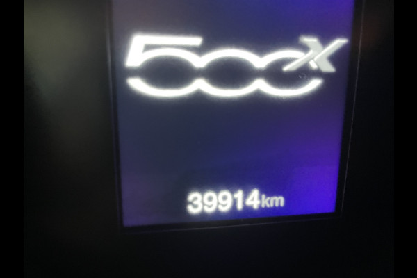 Fiat 500X 1.0 GSE Urban 120 th edition Airco - Cruise control - Parkeersensoren achter - U-connect - Apple carplay - Bluetooth - Radio - Stuur multifunctioneel - Start/stop systeem