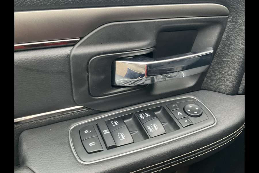 Dodge Ram 1500 5.7 V8 4x4 Sport Trekhaak Pano Alpine Nav/Cam NL-Auto Trekhaak