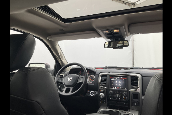 Dodge Ram 1500 5.7 V8 4x4 Sport Trekhaak Pano Alpine Nav/Cam NL-Auto Trekhaak