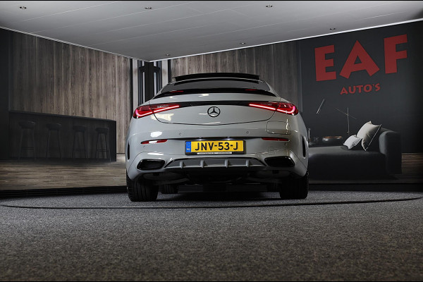 Mercedes-Benz CLE Coupé 300 e AMG Line / Head Up / 360 Camera / Acc / Lane Assist / Dode Hoek / Elek Stoelen / Memory / Pano / 20