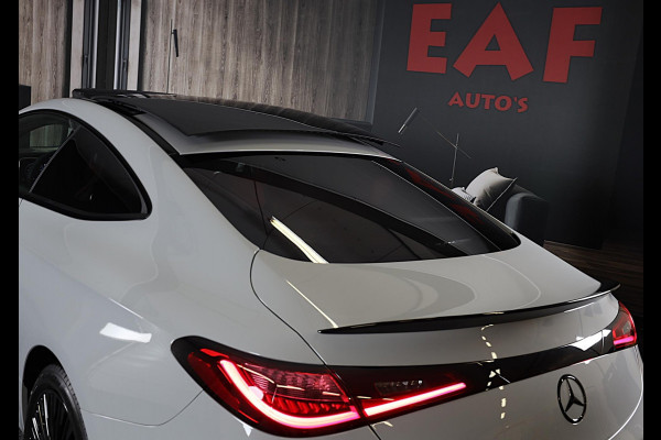 Mercedes-Benz CLE Coupé 300 e AMG Line / Head Up / 360 Camera / Acc / Lane Assist / Dode Hoek / Elek Stoelen / Memory / Pano / 20