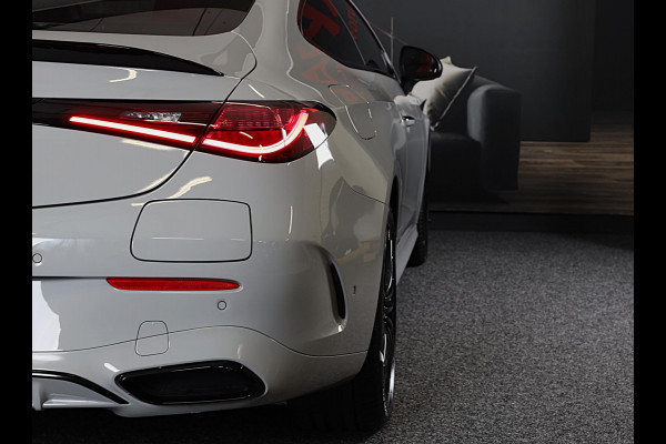 Mercedes-Benz CLE Coupé 300 e AMG Line / Head Up / 360 Camera / Acc / Lane Assist / Dode Hoek / Elek Stoelen / Memory / Pano / 20