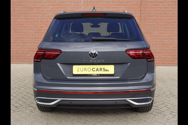 Volkswagen Tiguan 1.5 TSI 150pk DSG Elegance | Navigatie | Apple Carplay / Android Auto | Parkeersensoren | Camera | Adaptive Cruise Control | Stuur-en stoelverwarming | Matrix LED-koplampen | Virtual Cockpit | Getinte ramen | Climate Control | ErgoActive stoelen