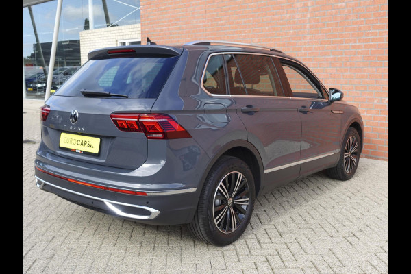 Volkswagen Tiguan 1.5 TSI 150pk DSG Elegance | Navigatie | Apple Carplay / Android Auto | Parkeersensoren | Camera | Adaptive Cruise Control | Stuur-en stoelverwarming | Matrix LED-koplampen | Virtual Cockpit | Getinte ramen | Climate Control | ErgoActive stoelen