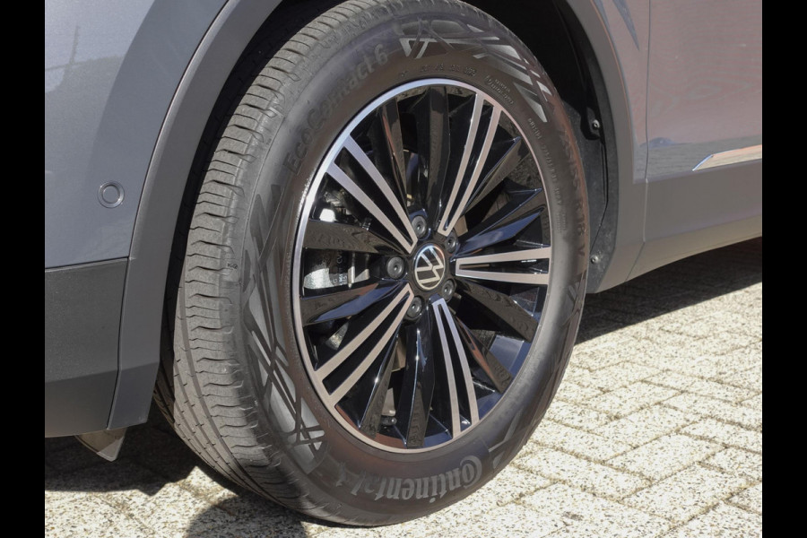 Volkswagen Tiguan 1.5 TSI 150pk DSG Elegance | Navigatie | Apple Carplay / Android Auto | Parkeersensoren | Camera | Adaptive Cruise Control | Stuur-en stoelverwarming | Matrix LED-koplampen | Virtual Cockpit | Getinte ramen | Climate Control | ErgoActive stoelen