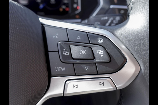 Volkswagen Tiguan 1.5 TSI 150pk DSG Elegance | Navigatie | Apple Carplay / Android Auto | Parkeersensoren | Camera | Adaptive Cruise Control | Stuur-en stoelverwarming | Matrix LED-koplampen | Virtual Cockpit | Getinte ramen | Climate Control | ErgoActive stoelen