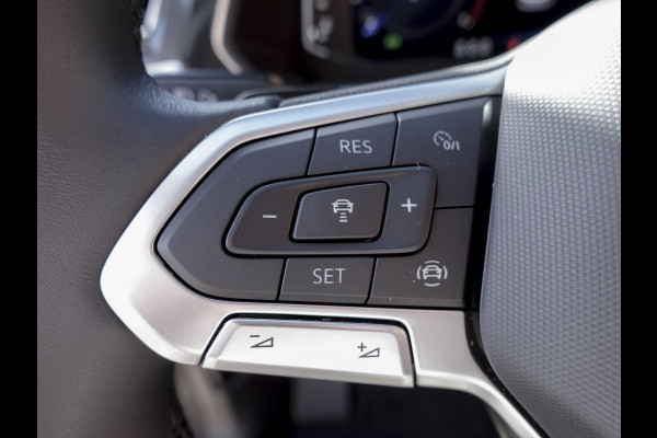 Volkswagen Tiguan 1.5 TSI 150pk DSG Elegance | Navigatie | Apple Carplay / Android Auto | Parkeersensoren | Camera | Adaptive Cruise Control | Stuur-en stoelverwarming | Matrix LED-koplampen | Virtual Cockpit | Getinte ramen | Climate Control | ErgoActive stoelen