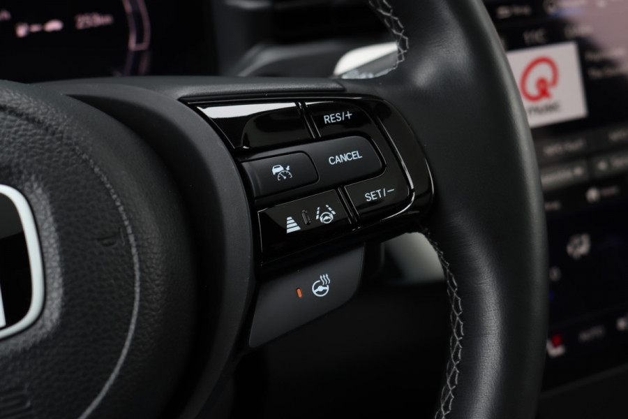 Honda e:Ny1 Elegance 69 kWh | Panoramadak | Adaptieve Cruise Control | Verwarmd Stuurwiel | Leder | Surround Camera | Apple Carplay/Android Auto | Dodehoekassistent | Stoelverwarming |