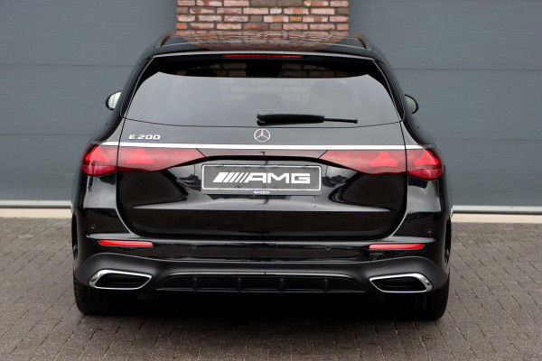Mercedes-Benz E-Klasse Estate 200 AMG Line Aut9 | Distronic | Trekhaak | Verwarmd Stuurwiel | Camera | Keyless Go | High Perf. LED | Zitcomfortpakket | Nightpakket |