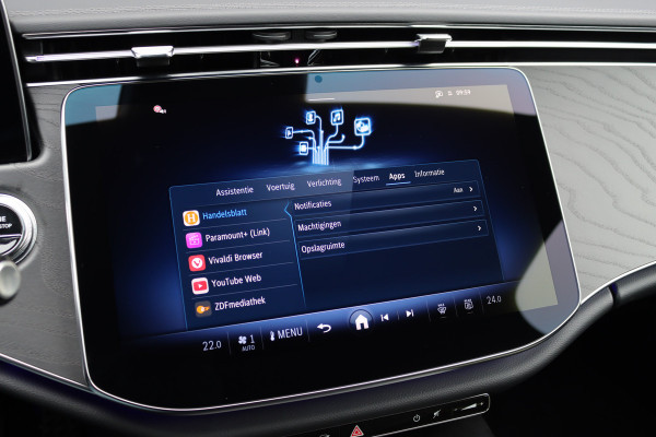 Mercedes-Benz E-Klasse Estate 200 AMG Line Aut9 | Distronic | Trekhaak | Verwarmd Stuurwiel | Camera | Keyless Go | High Perf. LED | Zitcomfortpakket | Nightpakket |