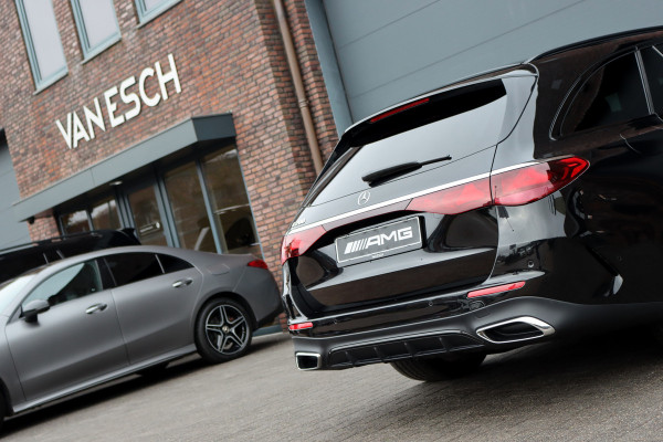 Mercedes-Benz E-Klasse Estate 200 AMG Line Aut9 | Distronic | Trekhaak | Verwarmd Stuurwiel | Camera | Keyless Go | High Perf. LED | Zitcomfortpakket | Nightpakket |