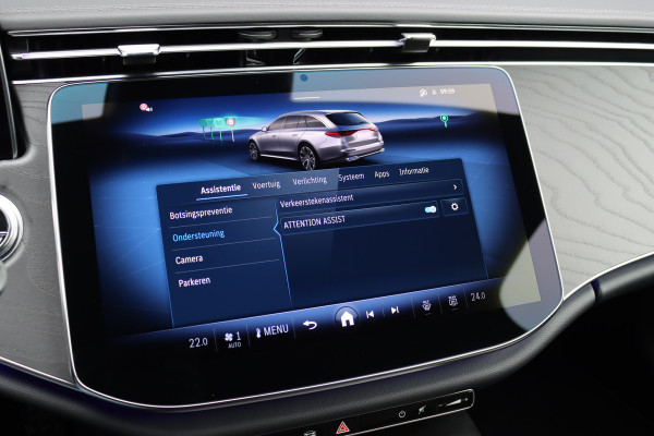 Mercedes-Benz E-Klasse Estate 200 AMG Line Aut9 | Distronic | Trekhaak | Verwarmd Stuurwiel | Camera | Keyless Go | High Perf. LED | Zitcomfortpakket | Nightpakket |