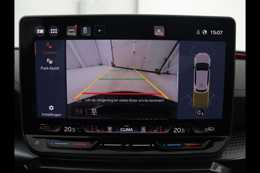 CUPRA Leon 1.5 eHybrid Business | Stoelverwarming | Adaptive cruise | Camera | Carplay | Sportstoelen | Matrix LED | Keyless | PHEV | Plug In