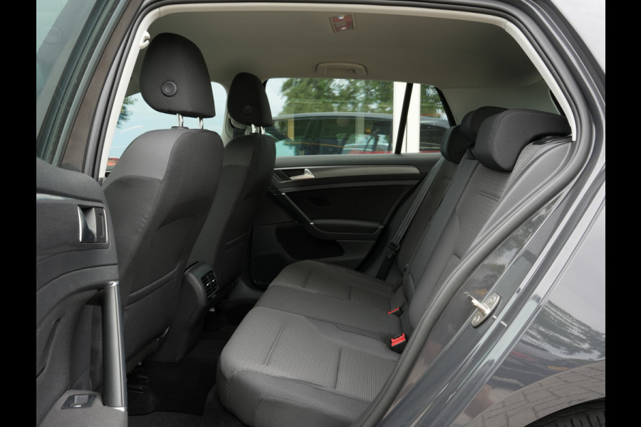 Volkswagen e-Golf E-DITION | Navigatie | Climate Control | ACC | Stoelverwarming| SOH 89%