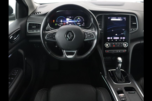 Renault Mégane 1.6 E-Tech Plug-In Hybrid 160 Business Edition One | Leder | Stoelverwarming | Trekhaak | Carplay | Stuurverwarming | Keyless | Full LED | Navigatie | Climate control | Plug In