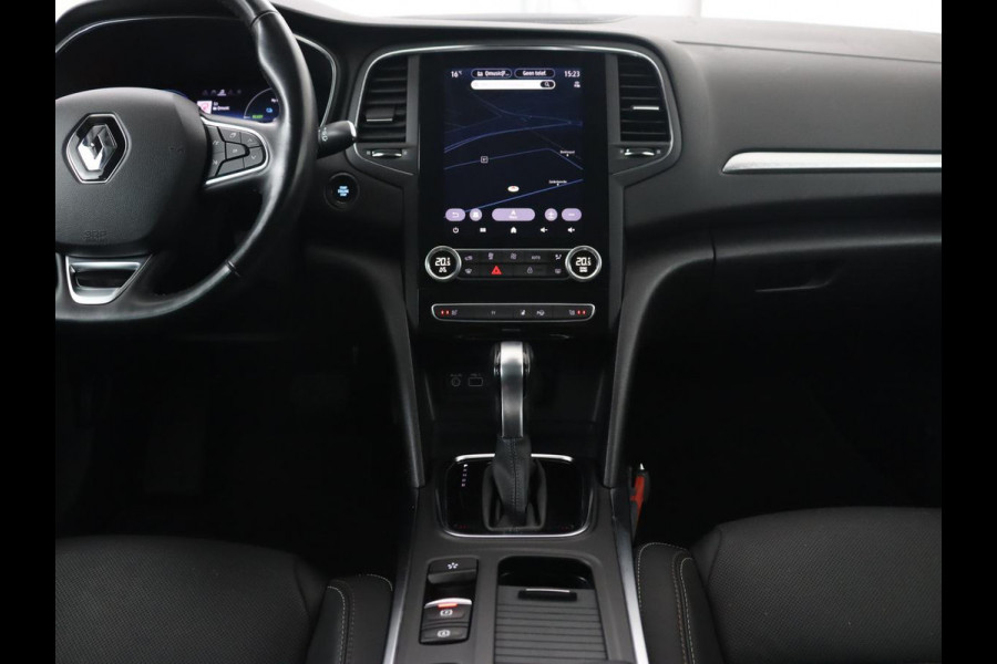 Renault Mégane 1.6 E-Tech Plug-In Hybrid 160 Business Edition One | Leder | Stoelverwarming | Trekhaak | Carplay | Stuurverwarming | Keyless | Full LED | Navigatie | Climate control | Plug In
