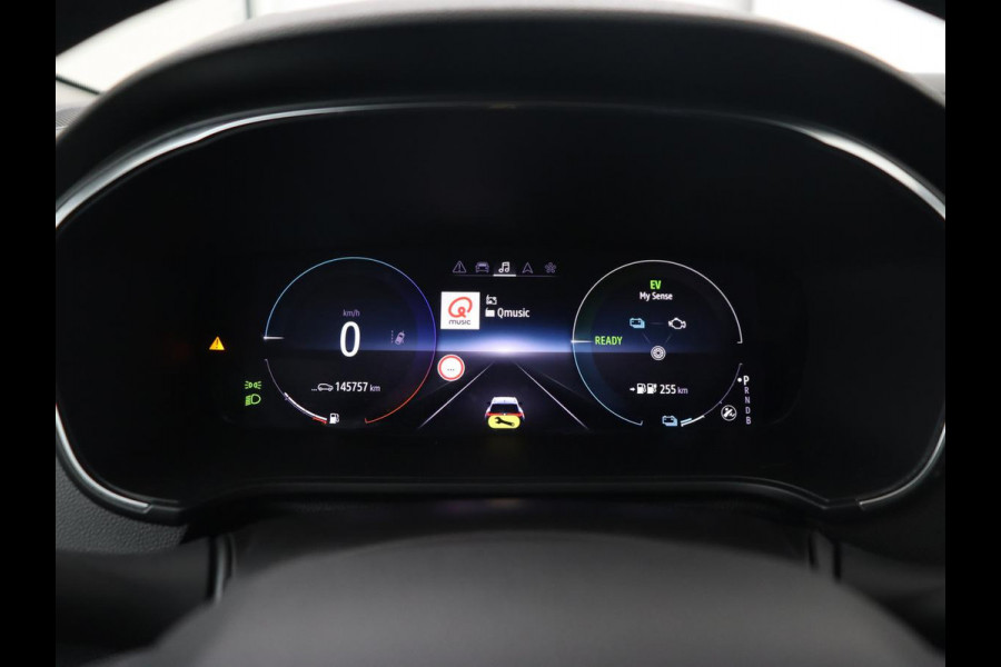 Renault Mégane 1.6 E-Tech Plug-In Hybrid 160 Business Edition One | Leder | Stoelverwarming | Trekhaak | Carplay | Stuurverwarming | Keyless | Full LED | Navigatie | Climate control | Plug In