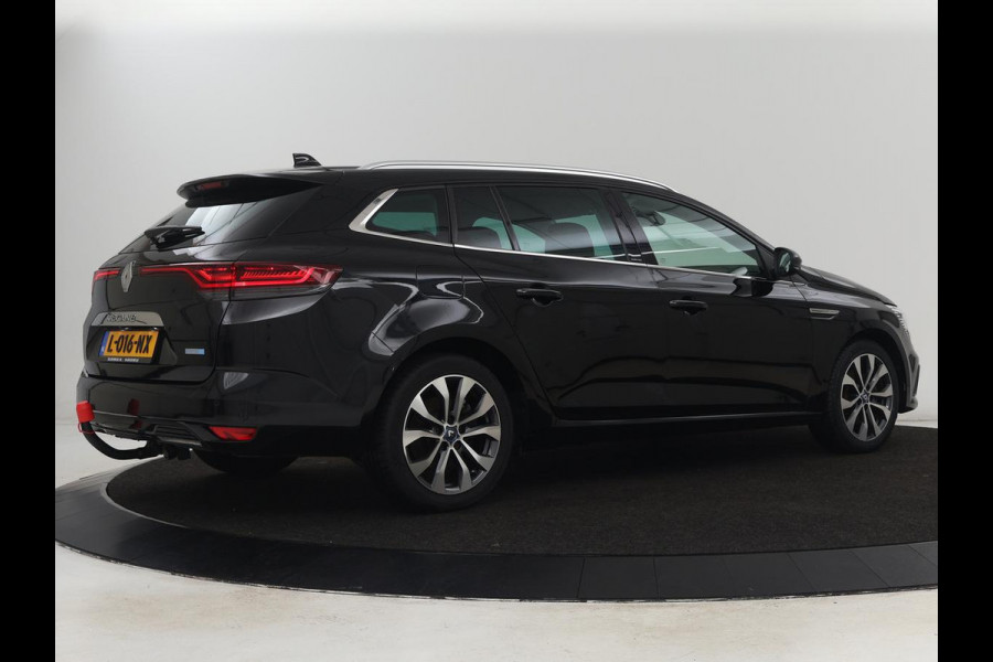 Renault Mégane 1.6 E-Tech Plug-In Hybrid 160 Business Edition One | Leder | Stoelverwarming | Trekhaak | Carplay | Stuurverwarming | Keyless | Full LED | Navigatie | Climate control | Plug In