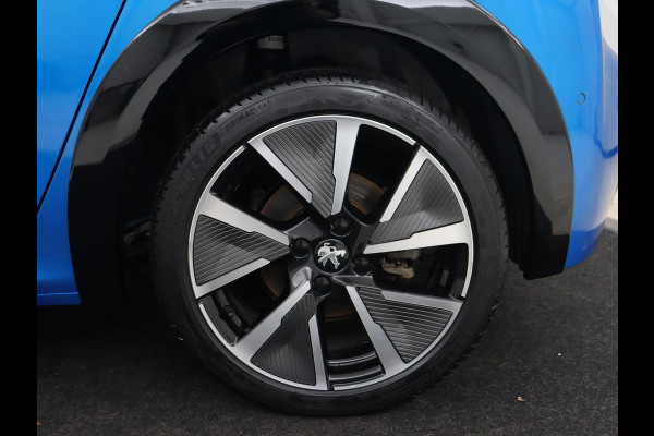Peugeot e-208 EV GT 350 50 kWh | Stoelverwarming | Adaptive cruise | Camera | Leder-Alcantara | Keyless | Navigatie | Full LED | DAB | Climate control | Dodehoek detectie | Parkeerhulp