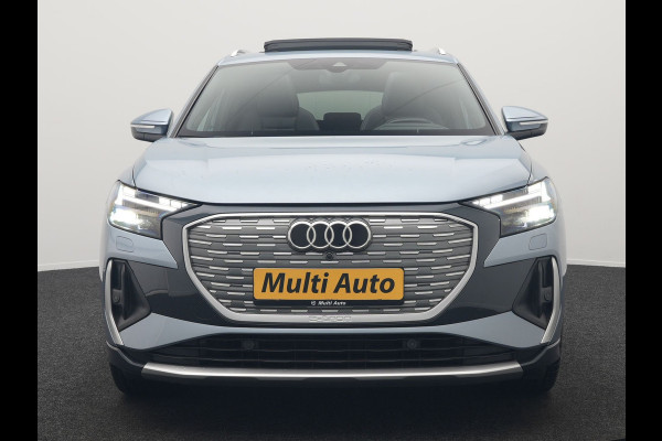Audi Q4 e-tron 50 quattro S edition 77 kWh 299pk | Trekhaak Af Fabriek | Panodak | Adaptive Cruise | Head Up | Sonos Audio | Camera | Lederen Sportstoelen Memory & Verwarmd | Virtual | Navigatie | Keyless | 21"L.M |