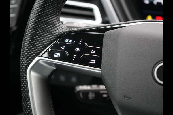 Audi Q4 e-tron 50 quattro S edition 77 kWh 299pk | Trekhaak Af Fabriek | Panodak | Adaptive Cruise | Head Up | Sonos Audio | Camera | Lederen Sportstoelen Memory & Verwarmd | Virtual | Navigatie | Keyless | 21"L.M |